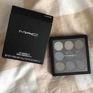MAC cosmetics brand new makeup palette